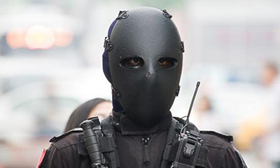 Masque anti-émeute pare-balles